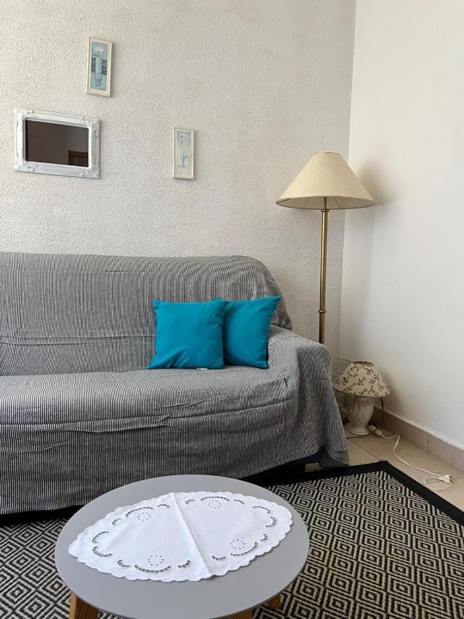 ילסה Apartment With Swimming Pool מראה חיצוני תמונה